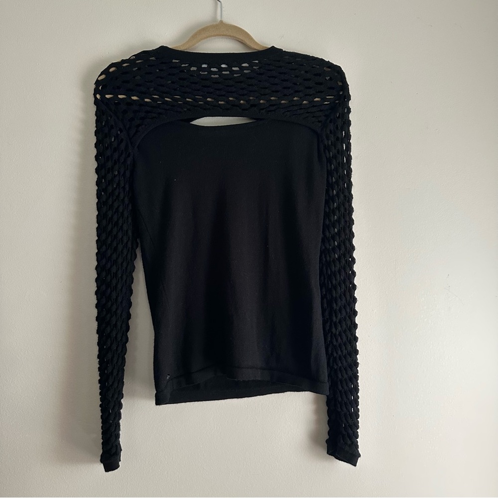 one grey day • 100% Wool Netted Peekaboo Top - Picture 7 of 8